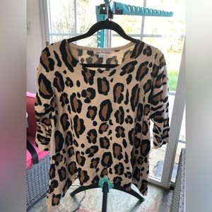 Cute leopard sweater